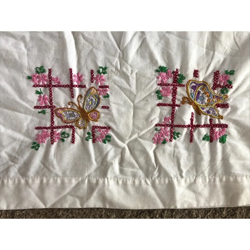 Vtg Embroidered Pillow Case 29x20 Butterflies Pink Flowers Cottagecore